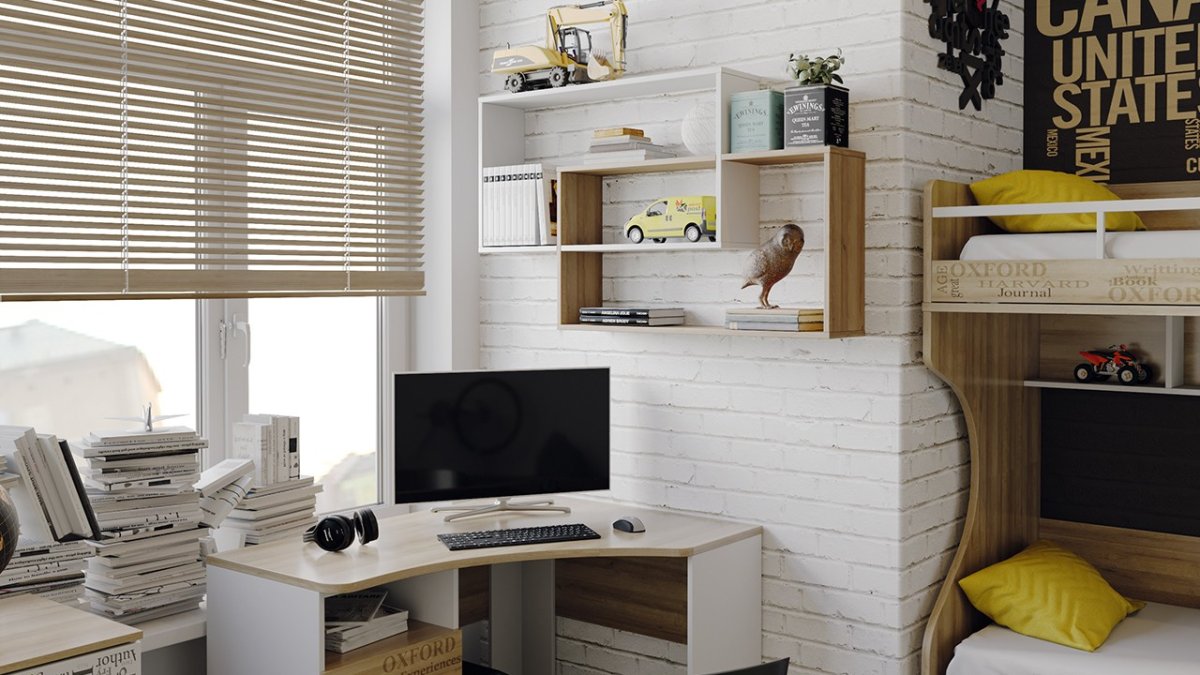 Полка над письменным столом