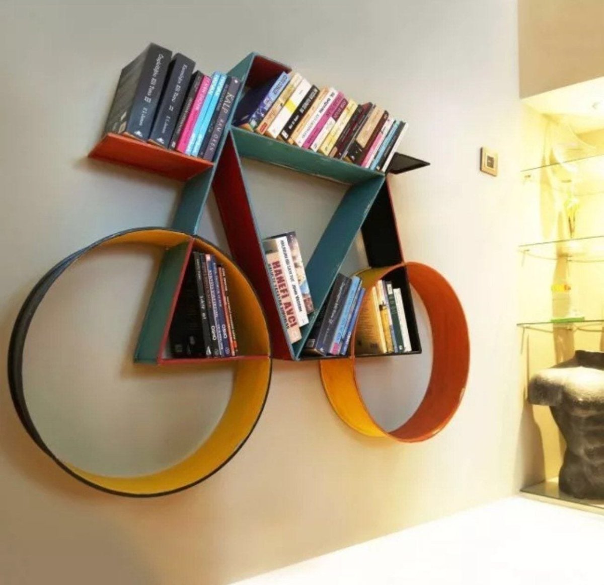 Оригинальные книжные полки