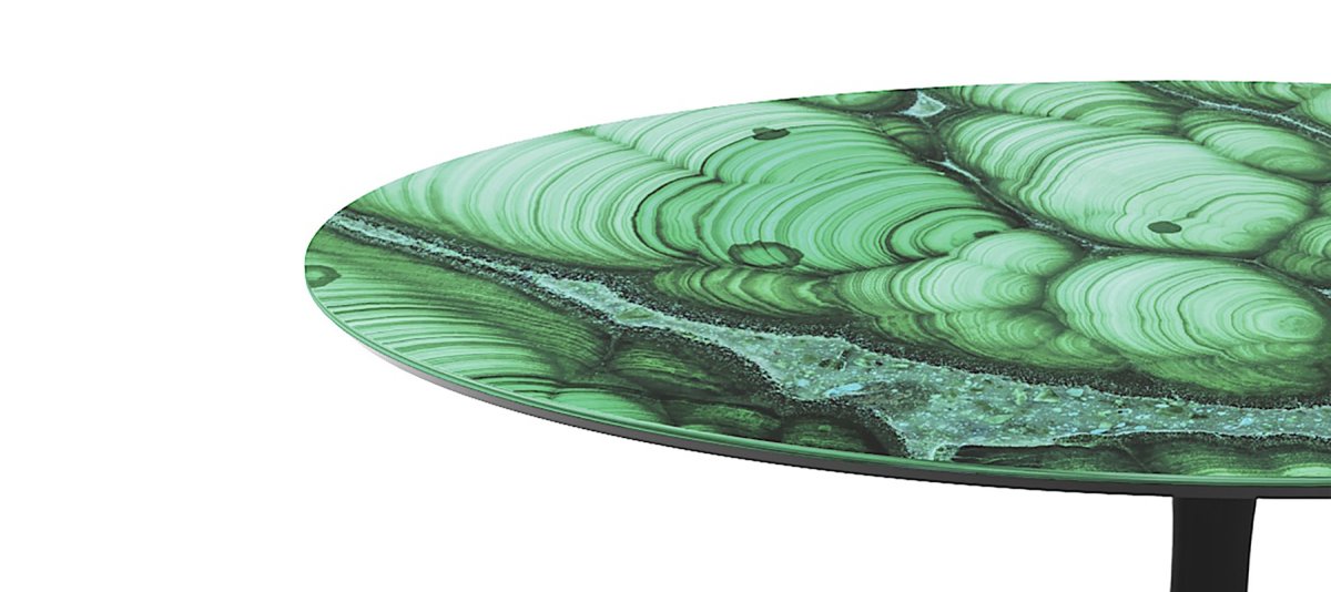 Стол из зеленого мрамора