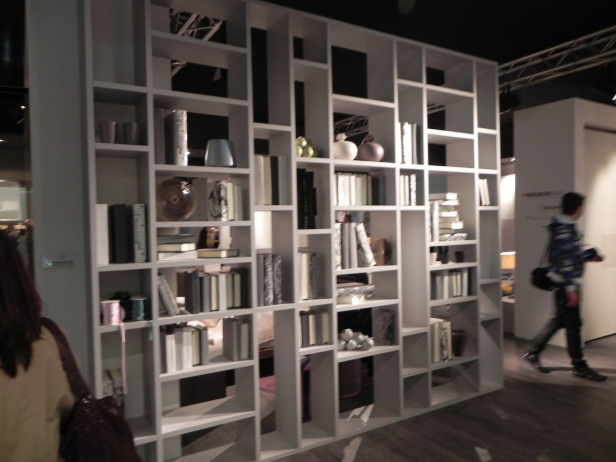 Межкомнатные полки перегородки