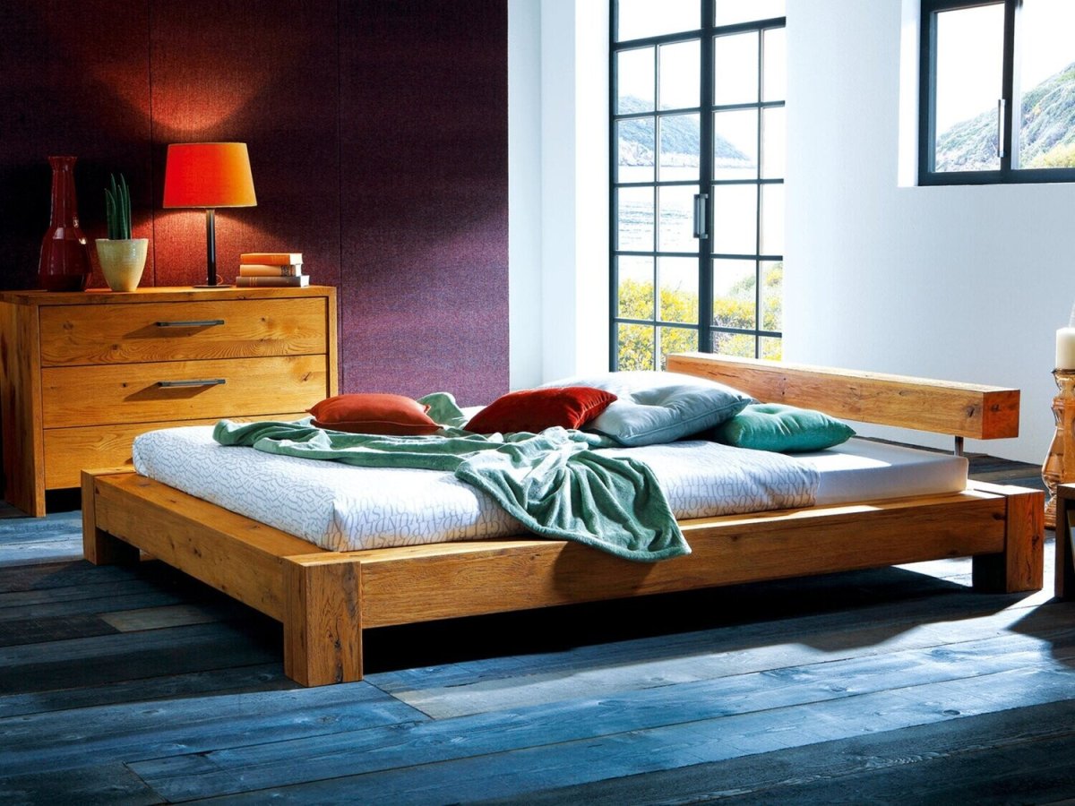 Кровать дерево