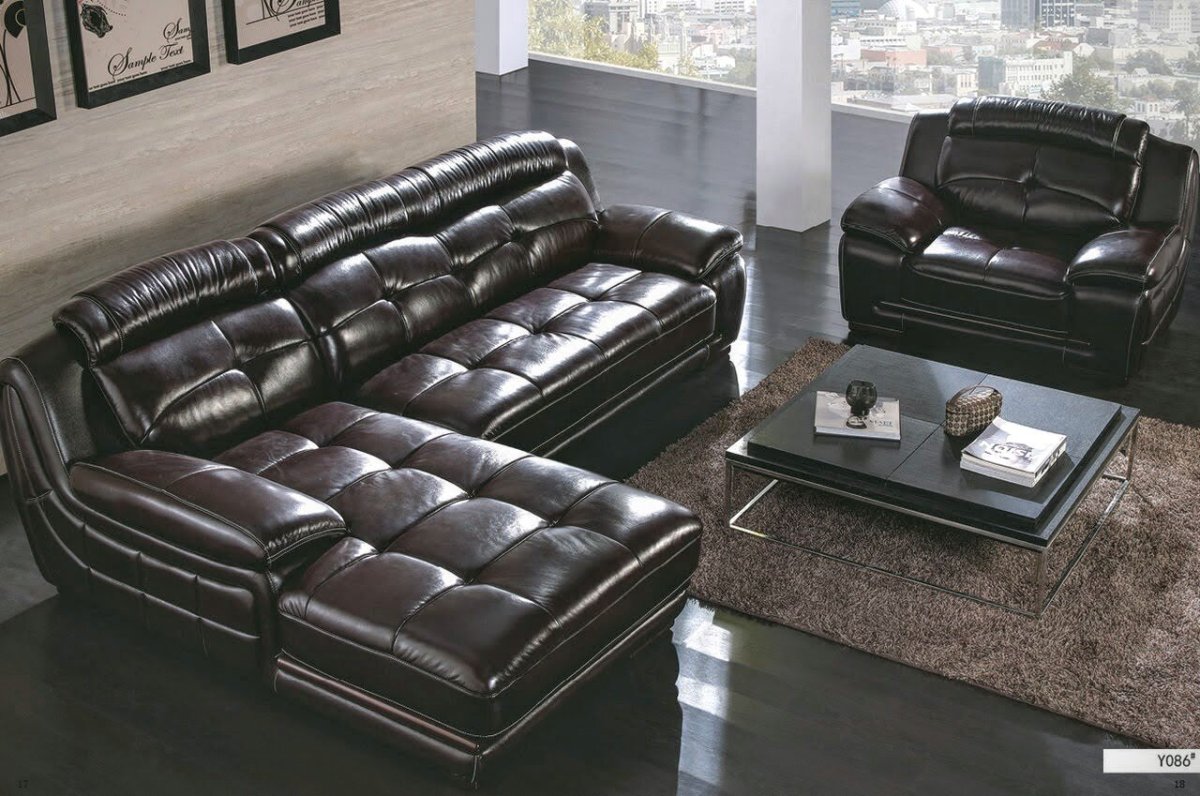 Модный кожаный диван