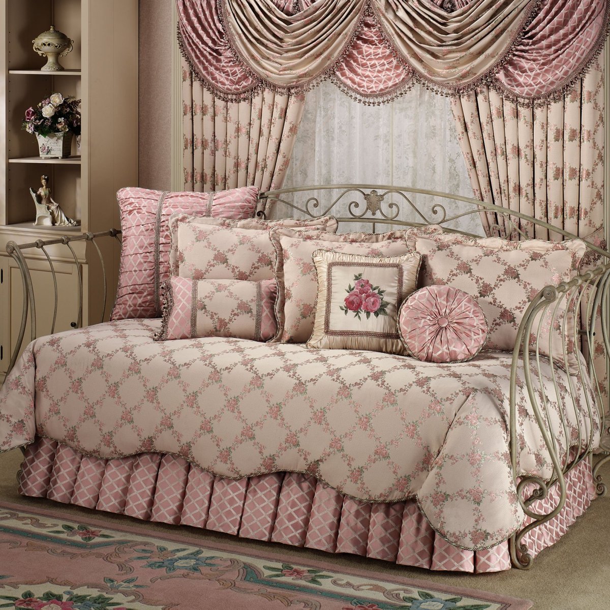 Покрывало в стиле шебби Шик