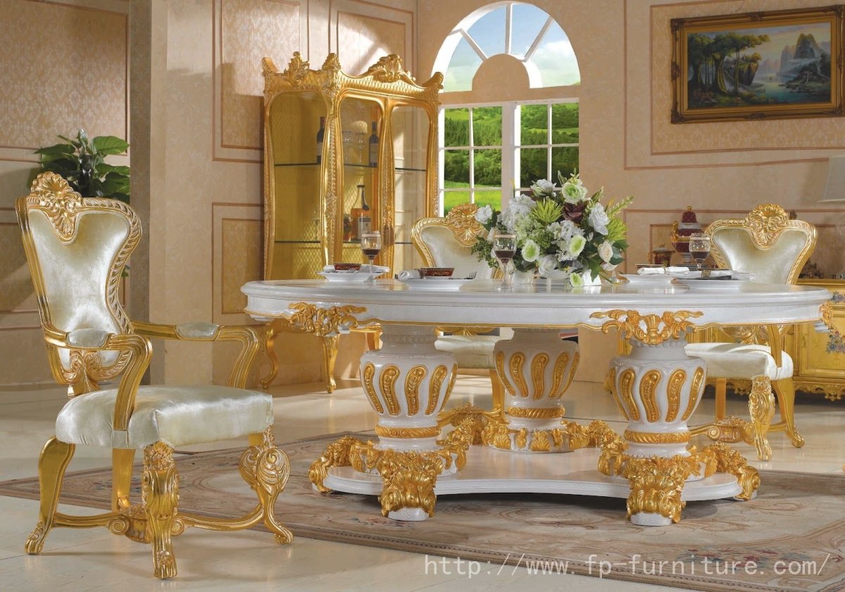 Красивый стол