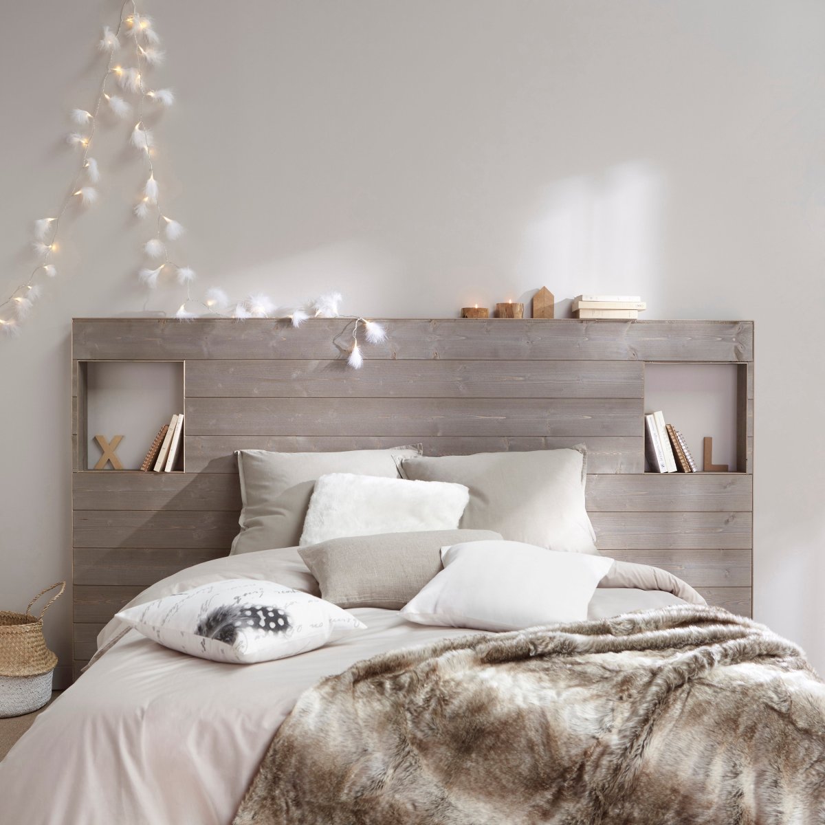 Декор изголовья кровати