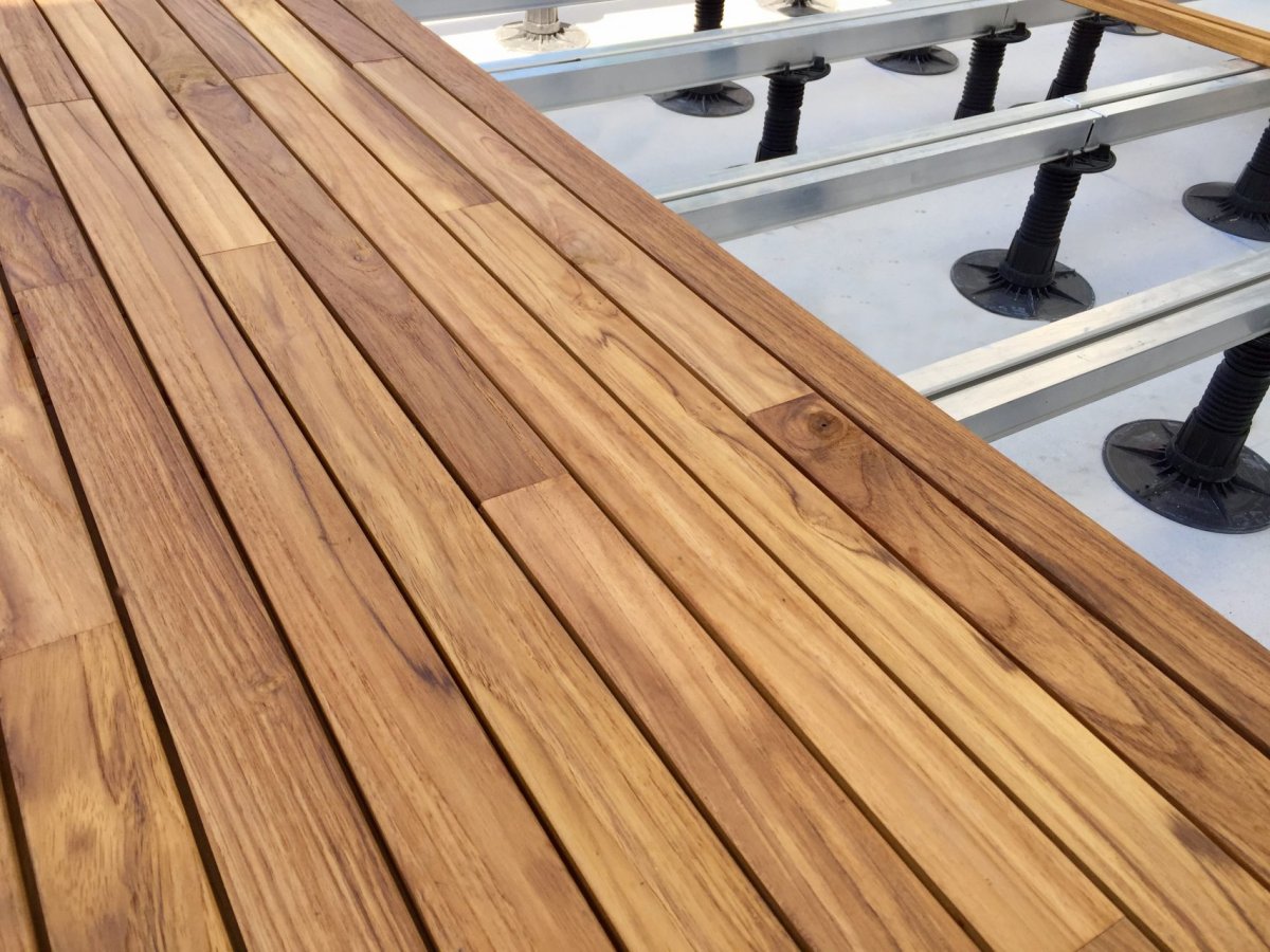 Террасная доска из тика