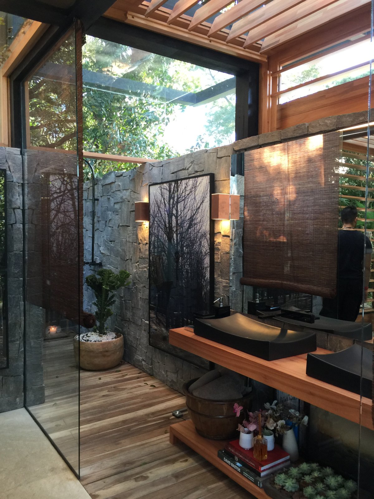 Ванна в ьалийским стиле