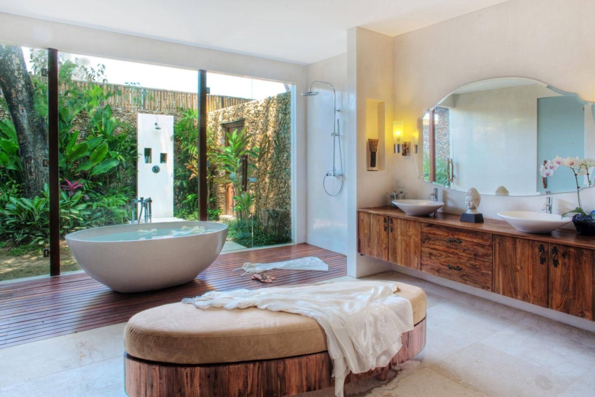 Ванна в индонезийском стиле