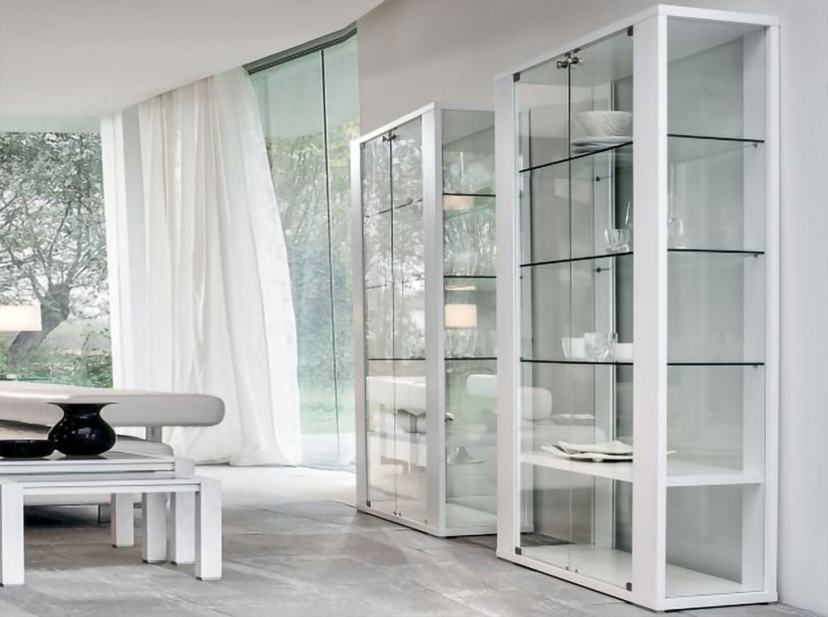 Шкаф-витрина Modern b820