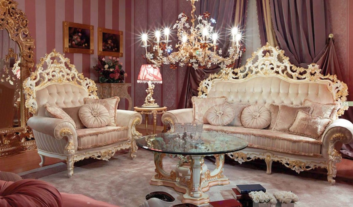 Французский диван рококо