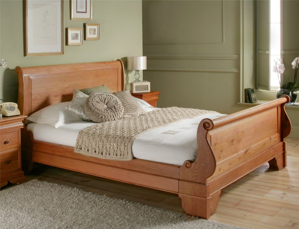 Кровати Кинг сайз из массива