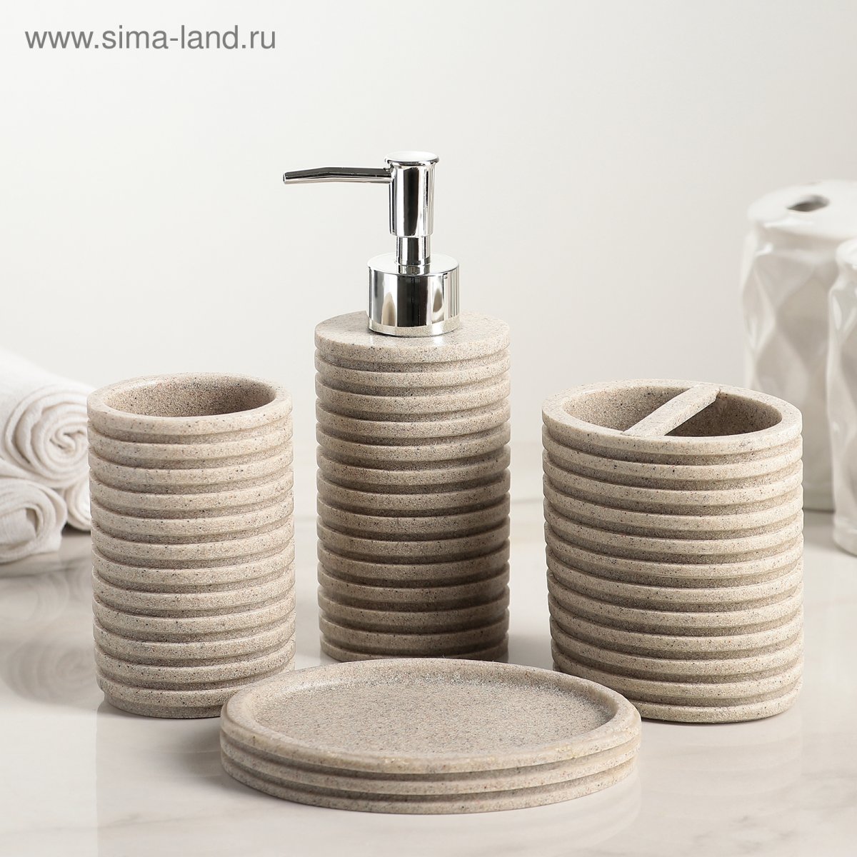 Стильные аксессуары для ванной комнаты