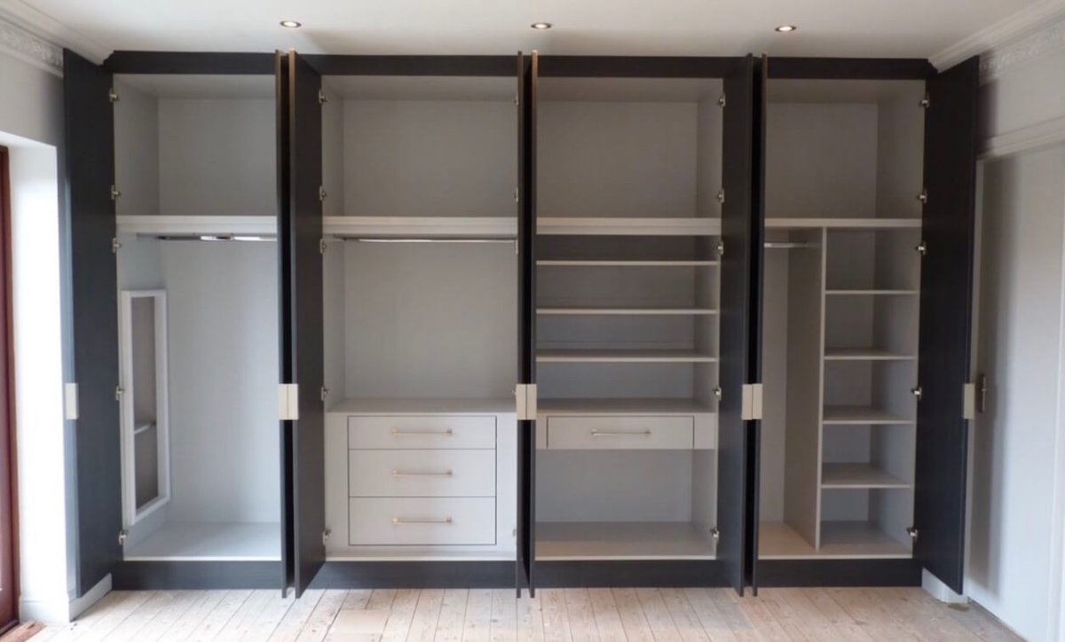 Встроенные шкафы