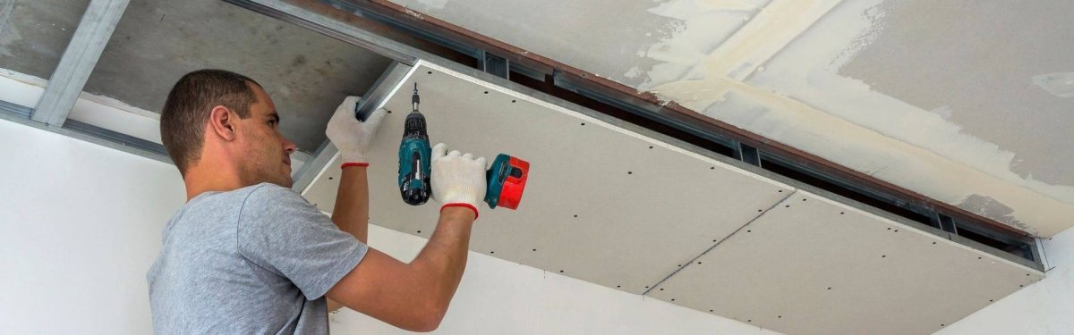 Гипсокартонный потолок в ванной