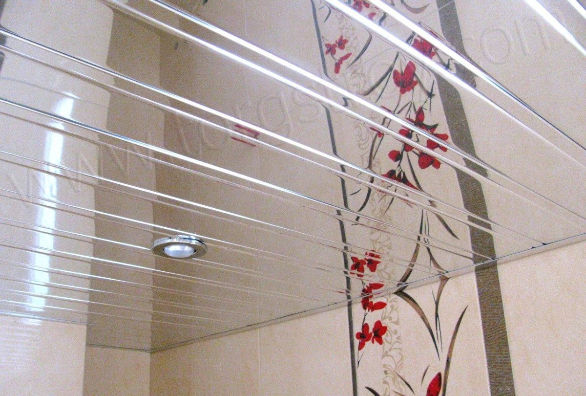 Реечный потолок зеркальный Armstrong