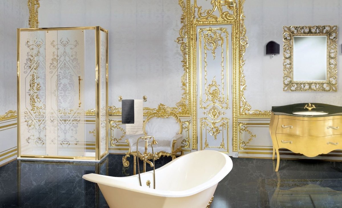 Ванная с золотой сантехникой
