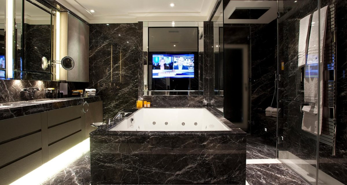 Шикарная ванная комната