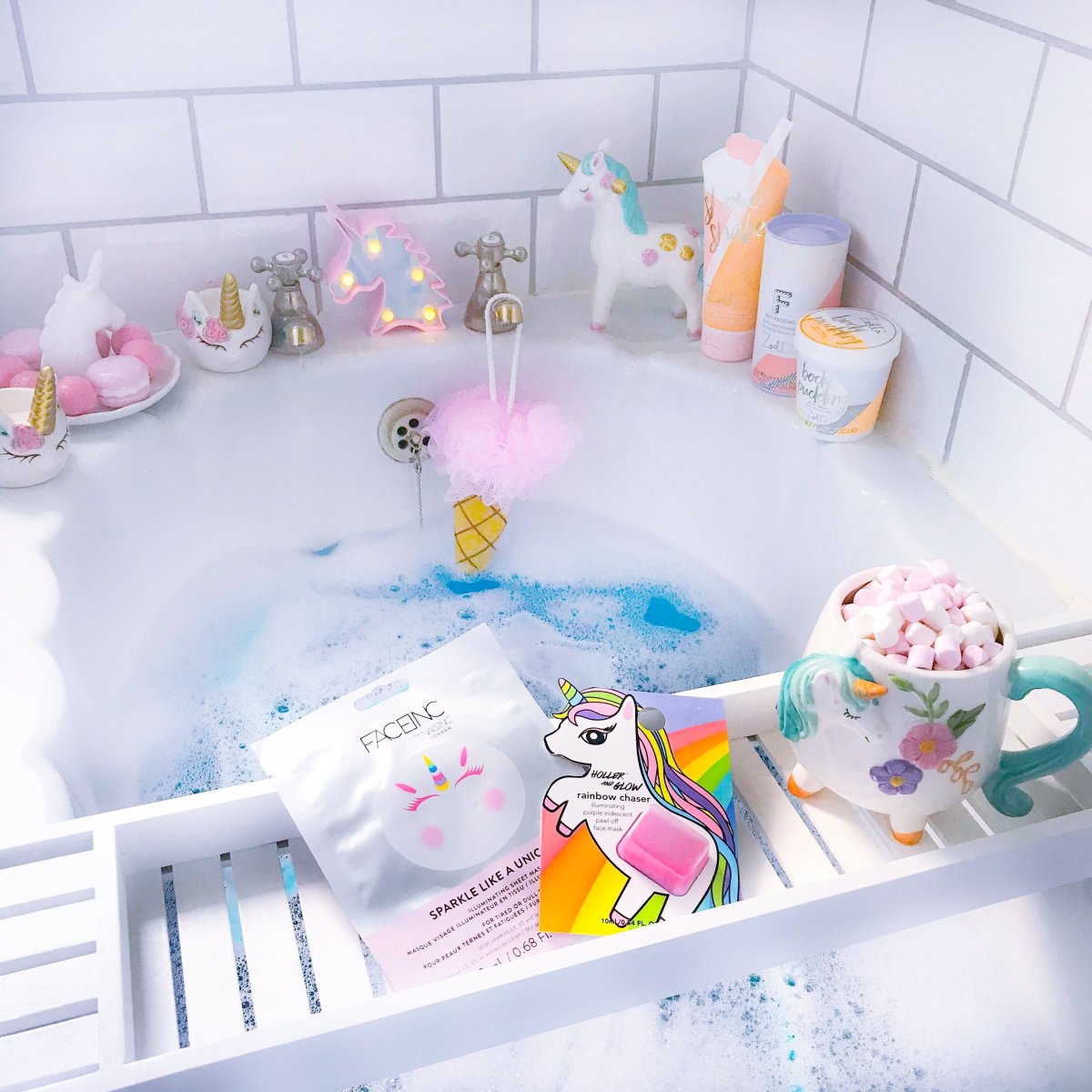 Ванная для девочки