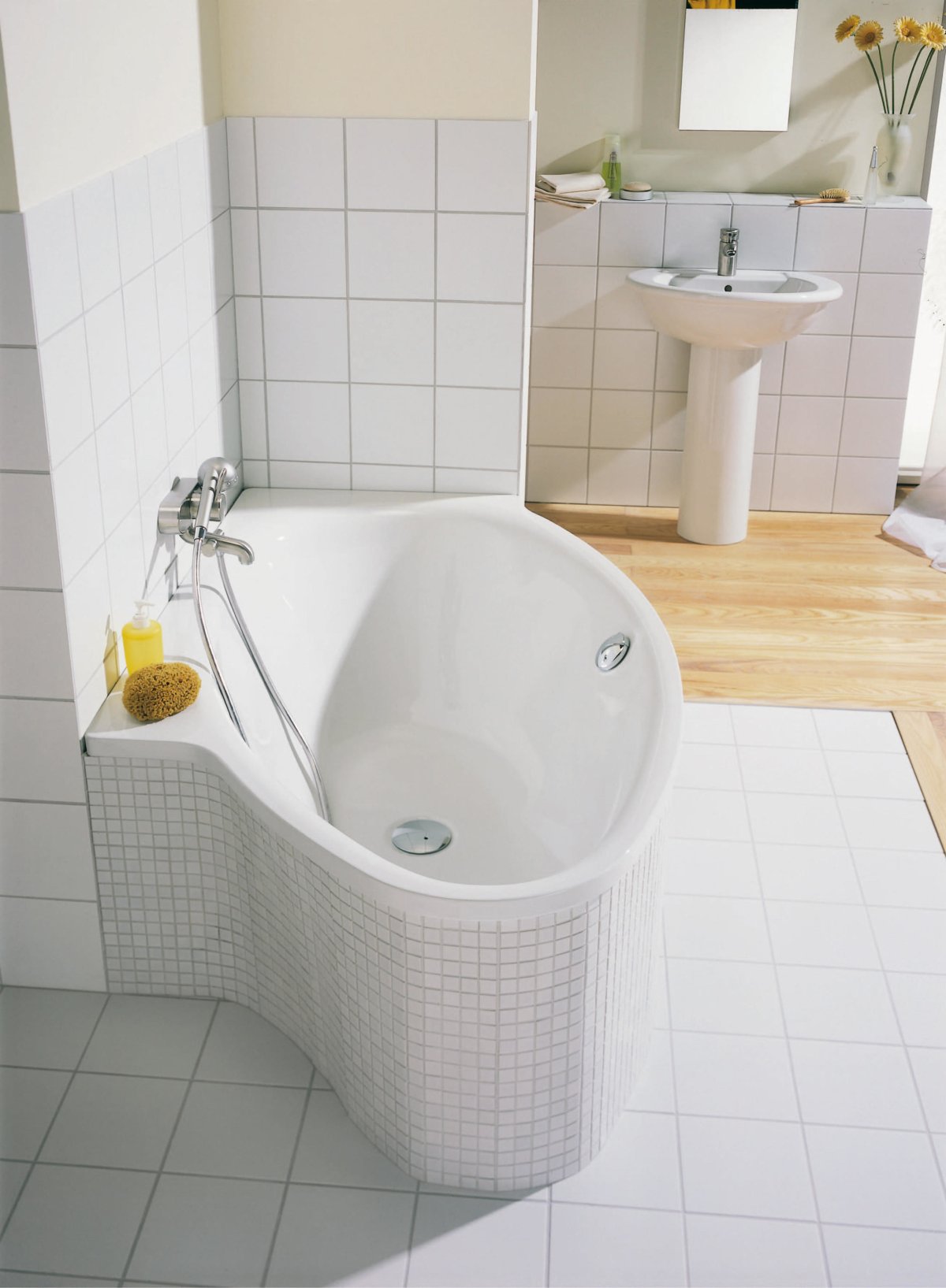 Сидячая ванна 70х70