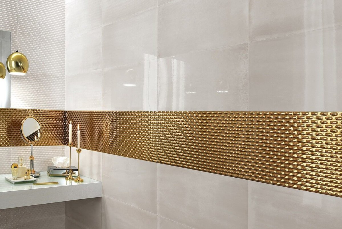 Золотая плитка для ванной