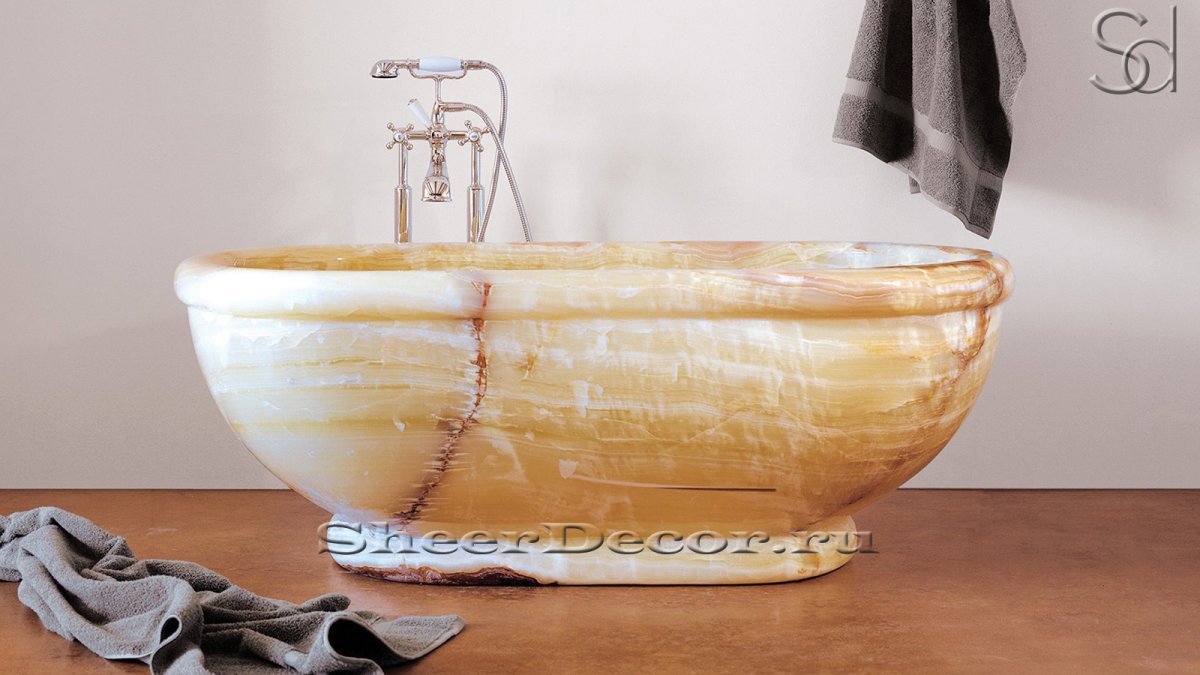 Ванная из цельного камня