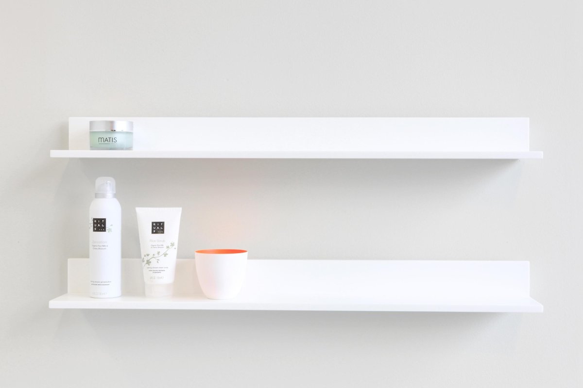 Полочка для ванной белая