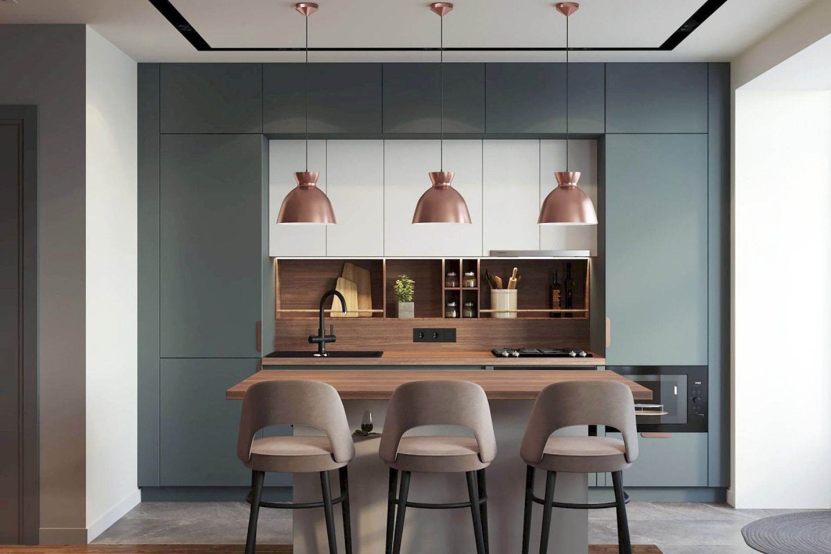 Кухня с антресолью