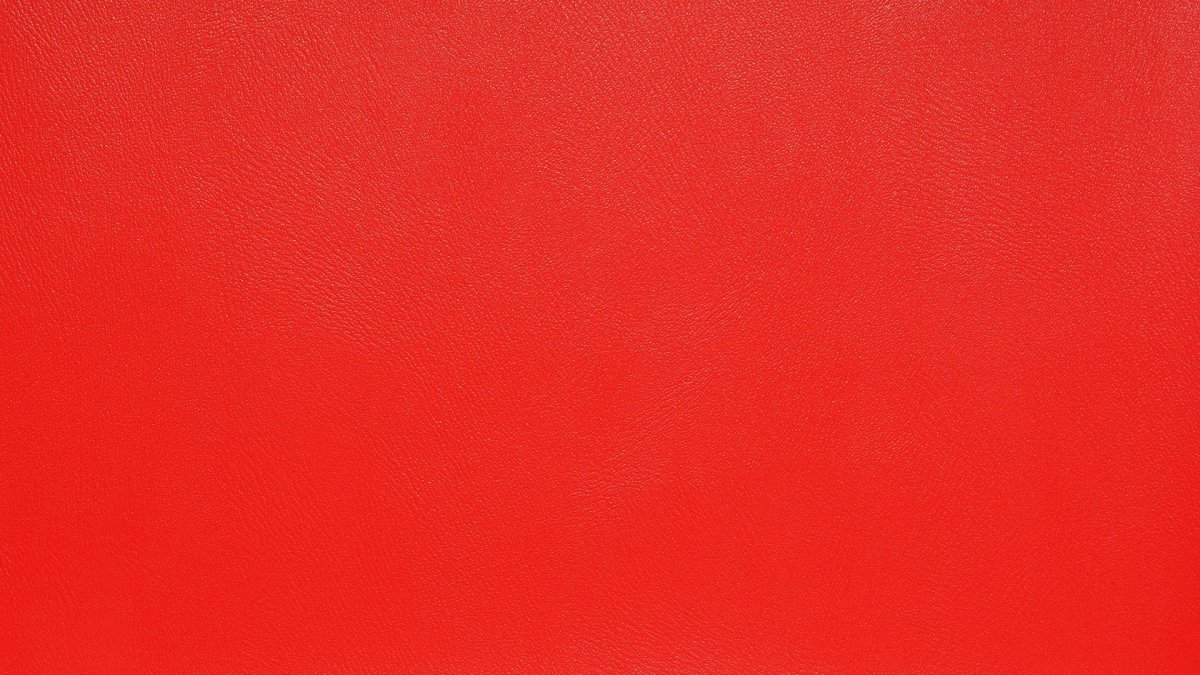 Яркий красный цвет