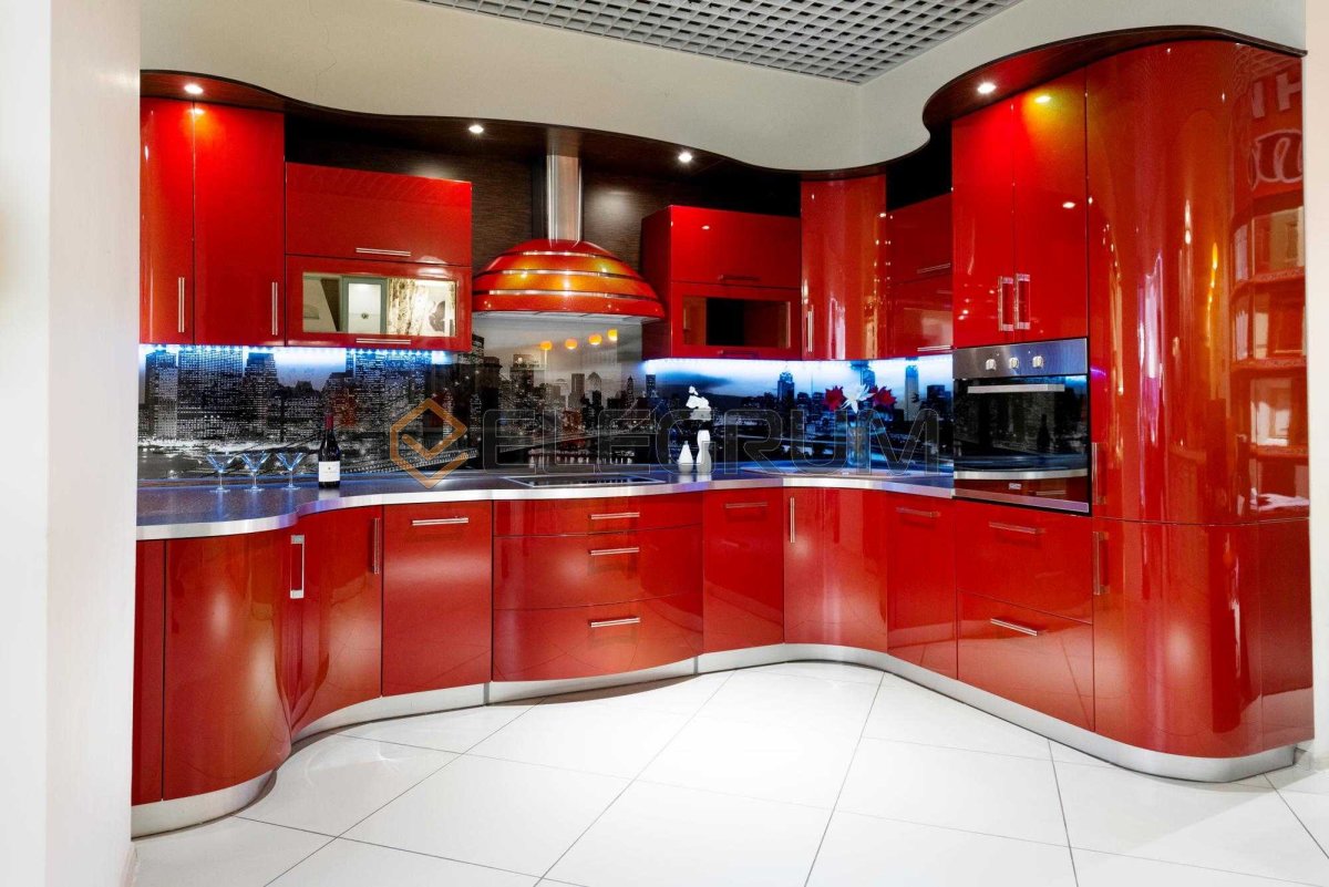 Кухонный гарнитур с радиусными фасадами