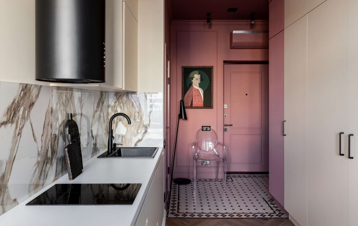 Проходная кухня вагоном