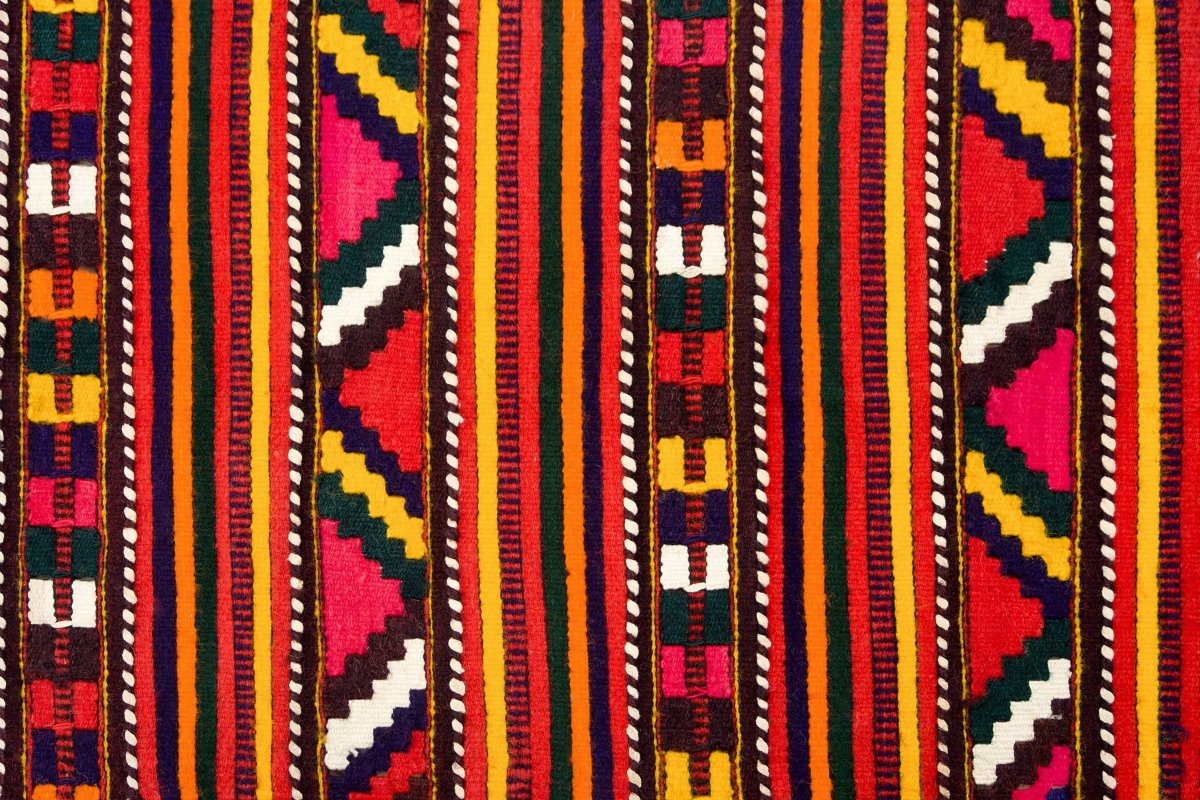 Ковер в этническом стиле