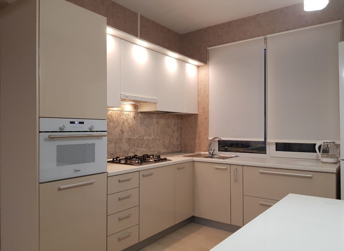 Кухня Эггер бежевый