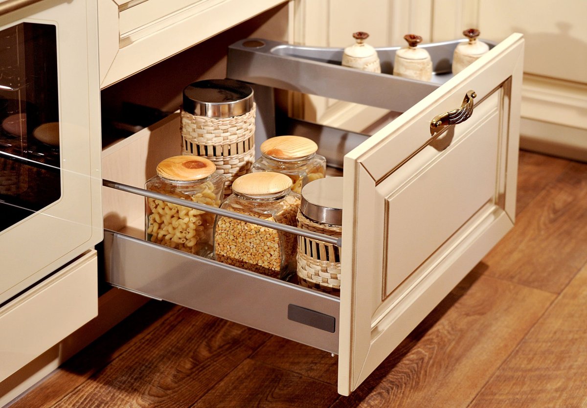 Ящики выдвижные для кухонных шкафов