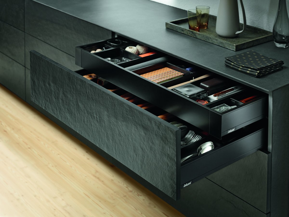 Ящик Blum LEGRABOX Pure