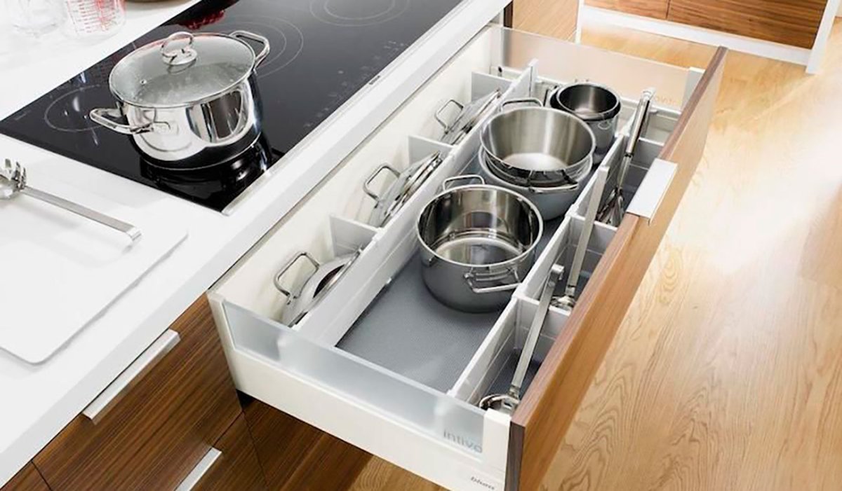 Разделители Blum для кухонных ящиков