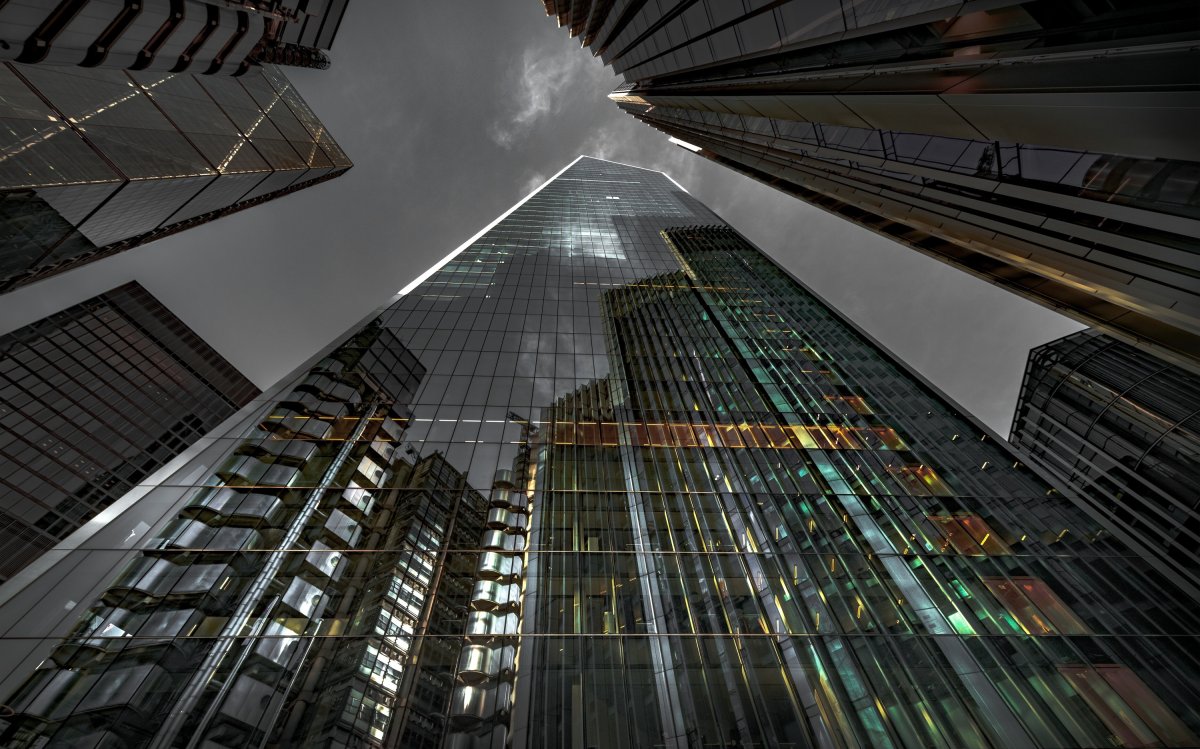 Небоскребы Нью-Йорка снизу вверх