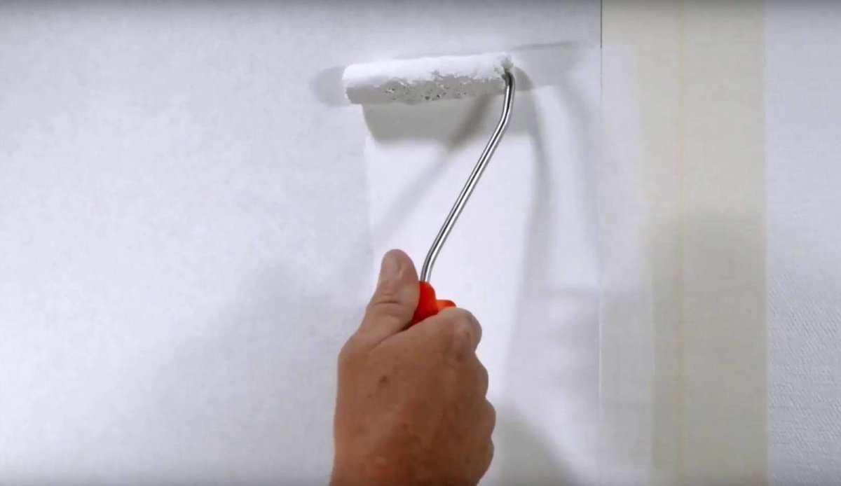 Стеклохолст на стене