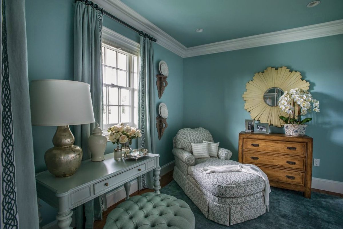 Голубой интерьер