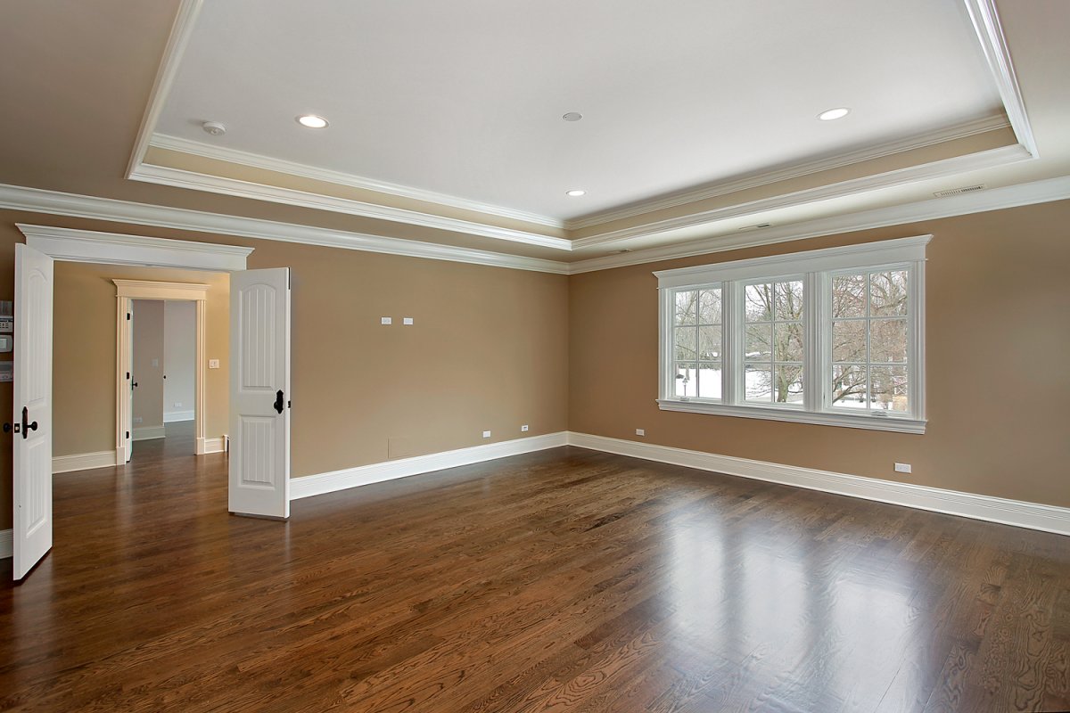 Плинтус в зал