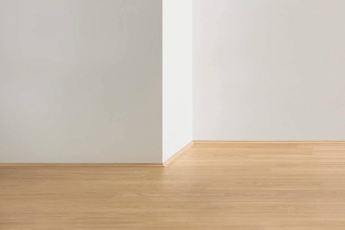 Плинтус Квик степ МДФ