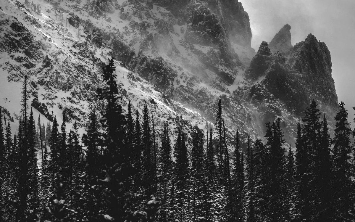 Мрачные горы