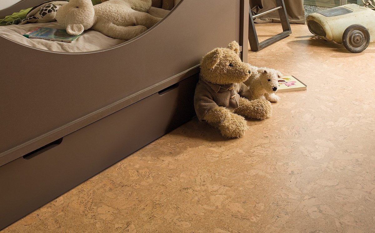 Пробковый пол в интерьере