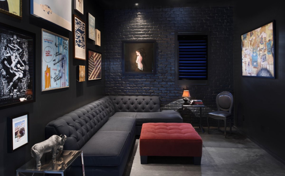 Черные стены в интерьере