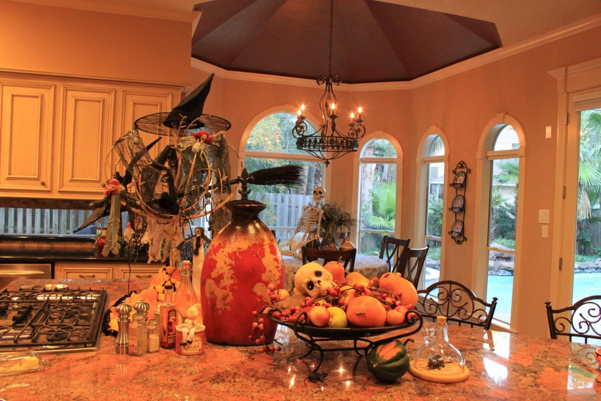 Halloween дом внутри