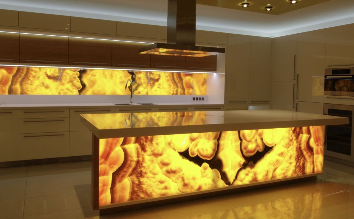 Столешница для кухни Оникс