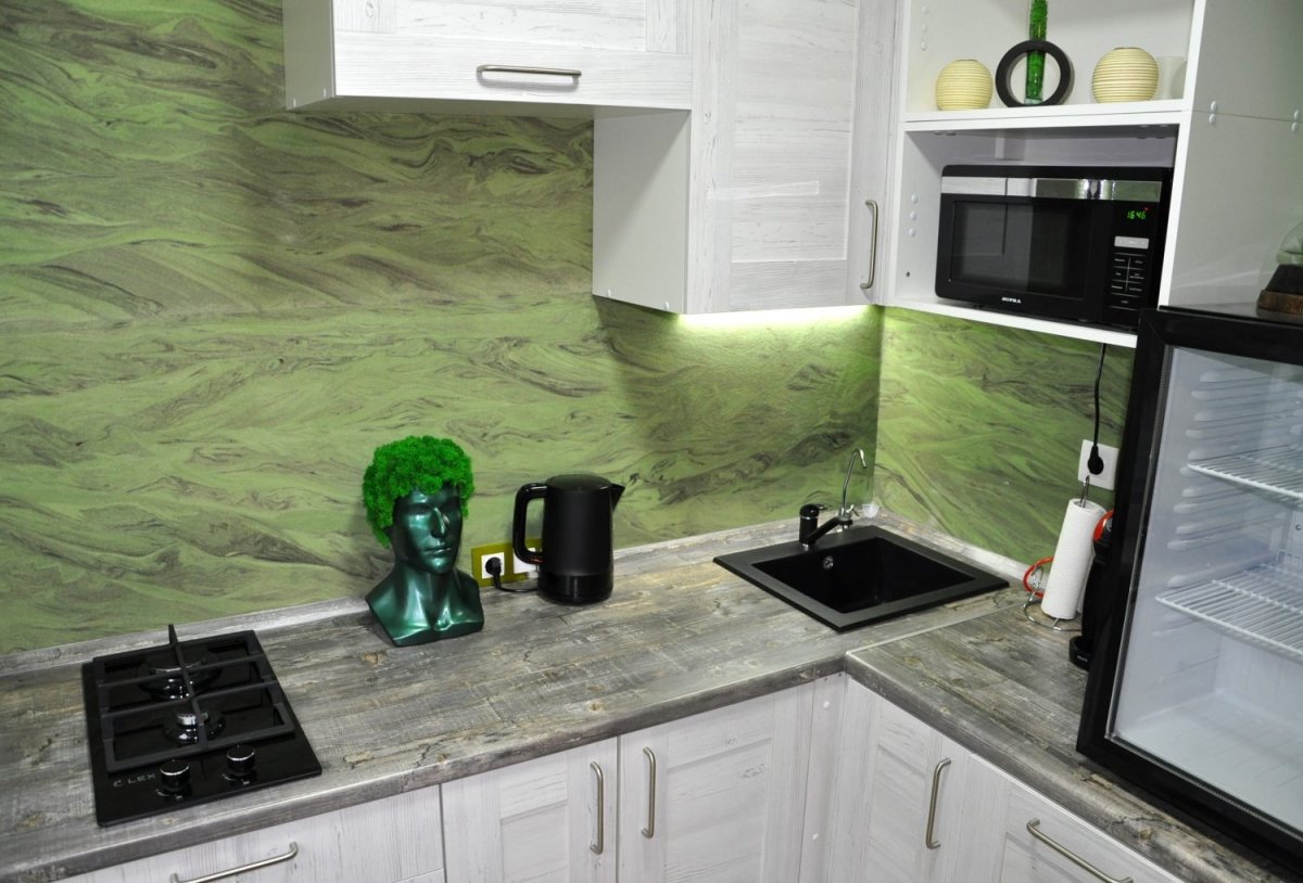 Гибкий камень на фартук кухни