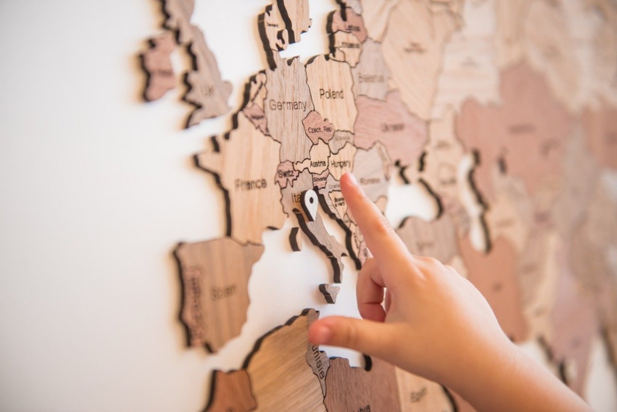 Деревянный географический пазл