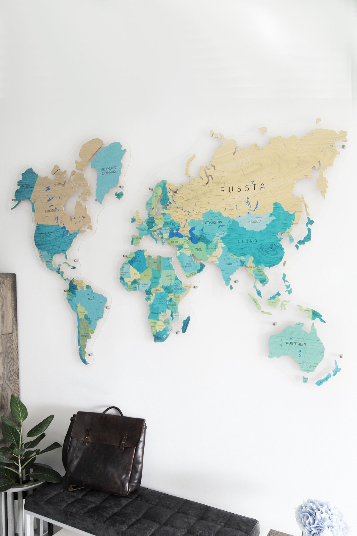 Креативная карта мира на стену