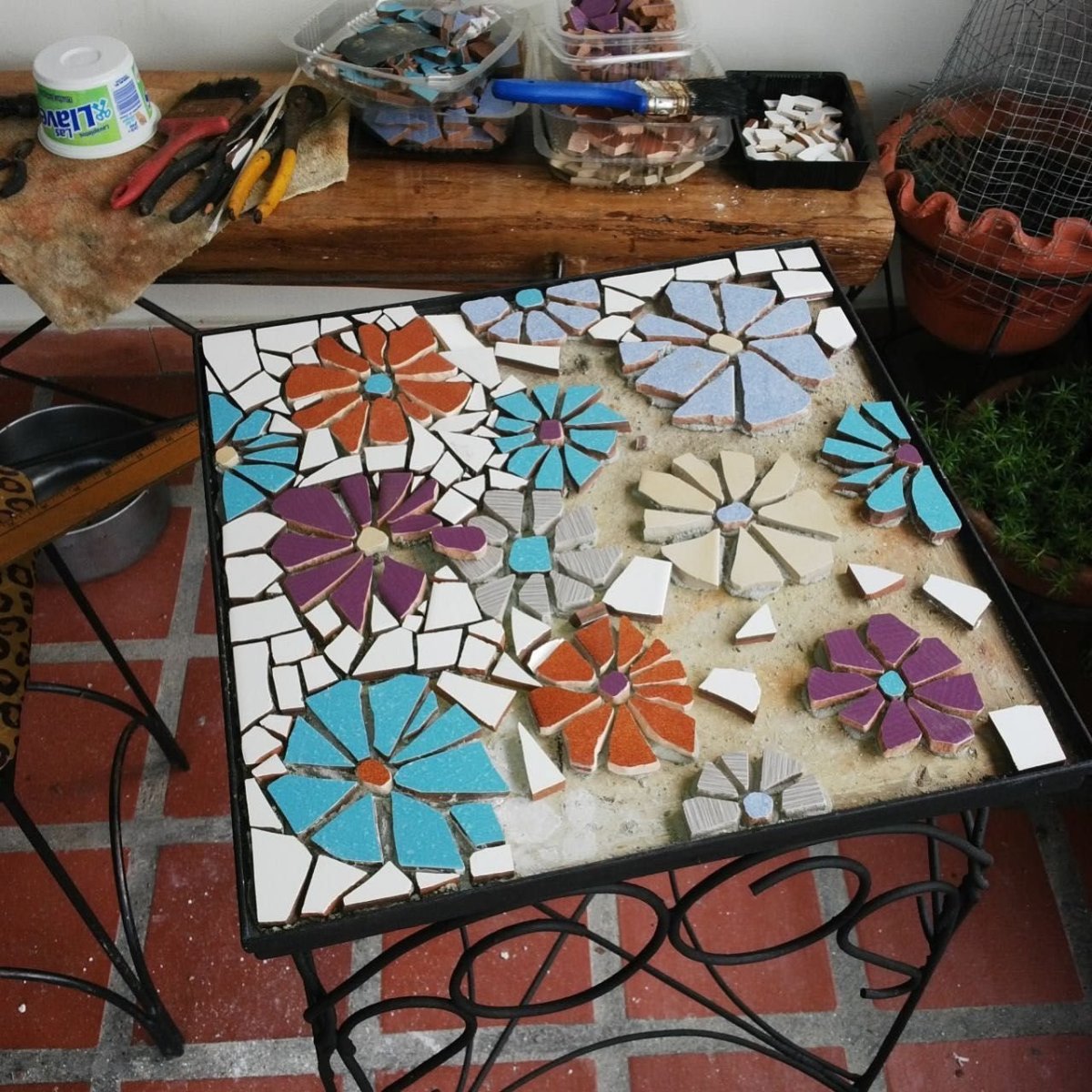 Панно из битой плитки