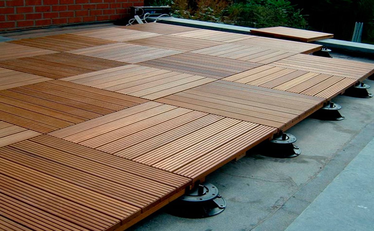 Садовый паркет термоясень